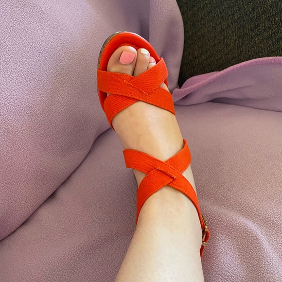 Candie’s wedges size 8 - Picture 9 of 16